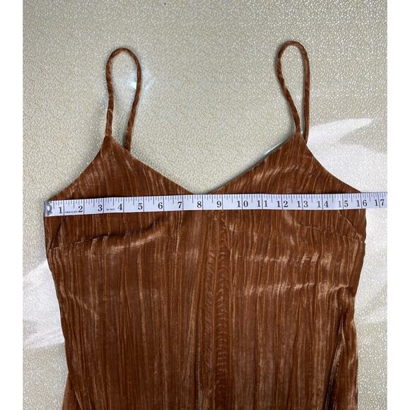 NWT Elodie Velvet Cami Mini Dress XS Clay Brown Crushed V-Neck - Picture 8 of 9